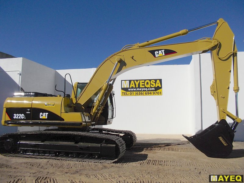 EXCAVADORA CATERPILLAR 322CL